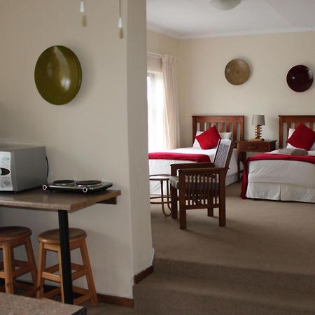 Cosy-Corner Guest House, Джордж Номер фото