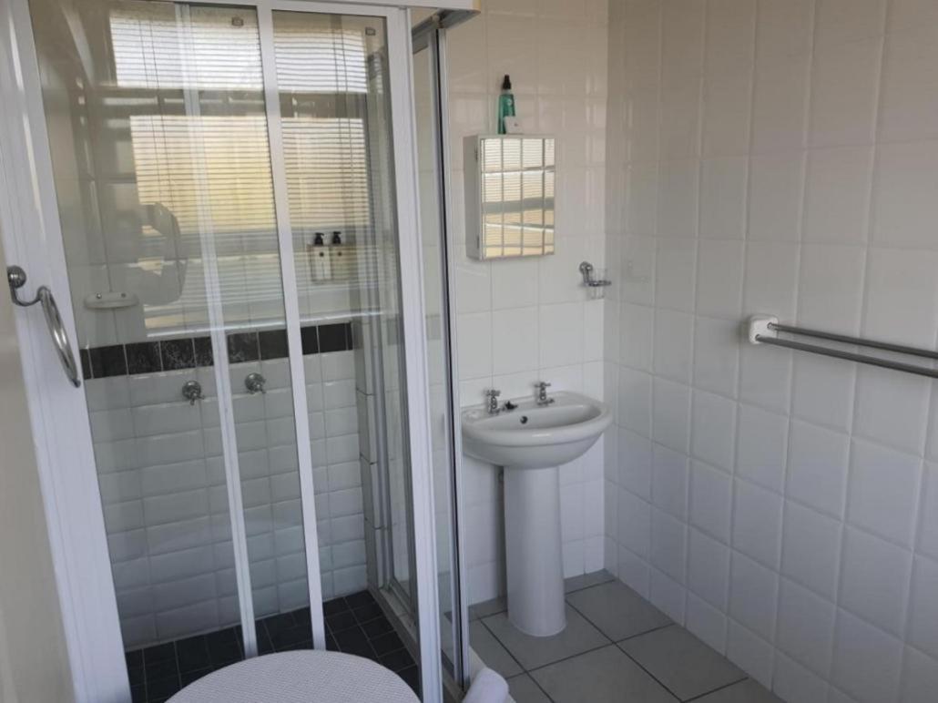 Cosy-Corner Guest House, Джордж Экстерьер фото